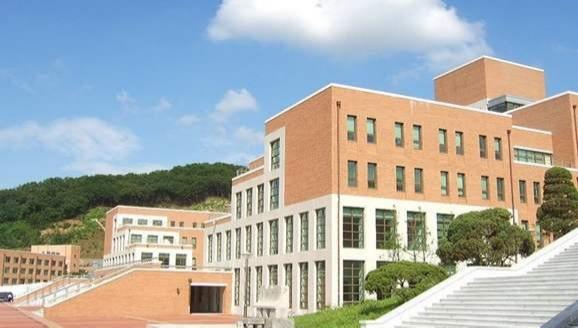 釜山外国语大学申请条件！（韩国留学）